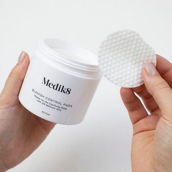 BLEMISH CONTROL PADS безспиртові подушечки з 2% саліциловою кислотою для проблемної шкіри AE8852 фото