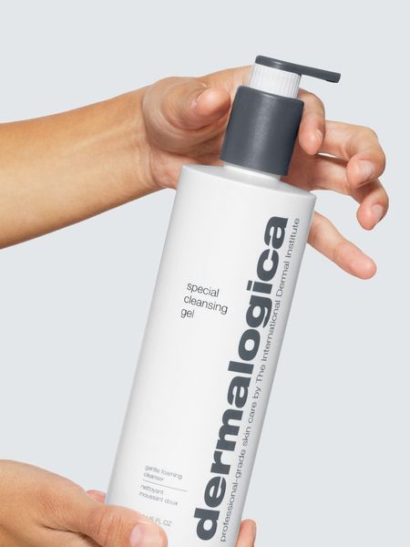Спеціальний гель-очисник Dermalogica Special Cleansing Gel 250mL DM23 фото